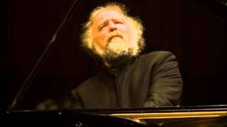 Radu Lupu plays Schumann's Piano Concerto 1st Movement