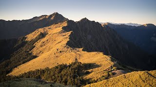 Mt. Qilai Main (3,560 m) and North Peak (3,607 m) (奇萊主峰、北峰), Taiwan;  4K Relaxing timelapse  縮時逛台灣