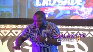 MC DANFO  THRILLS CROWD WITH MUSICAL COMEDY - WATCH!