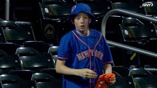 CHC@NYM: A young Mets fan reacts poorly to a walk