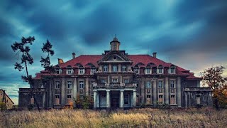Abandoned Italian Renaissance Palace From A Tobacco Tycoon | BROS OF DECAY - URBEX