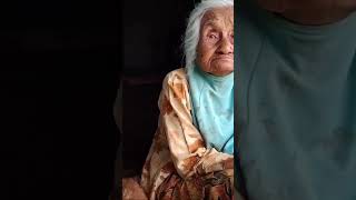 alhamdulilah nenek ini sekarang umurnya bertambah menjadi 131 tahun #shortvideo #shorts