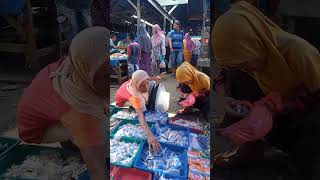 pasar. pengalihan Enok.....