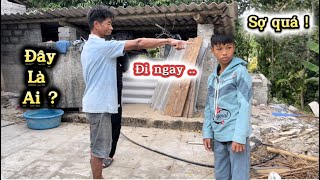 Bất ngờ xuất hiện người đàn ông đã làm việc này cho cháu Quân mồ côi