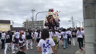 激レア！中之濱町が春木川にかかる永守橋に。上り坂で重そう。令和4年9月17日