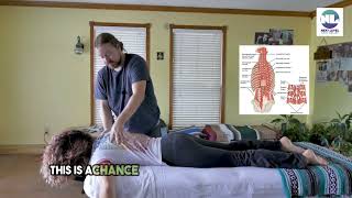Table Thai Massage Techniques Chest Opening Thoracic Paraspinal Cross Fiber Friction #thaimassage