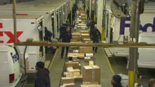 Inside FedEx's big shipping day