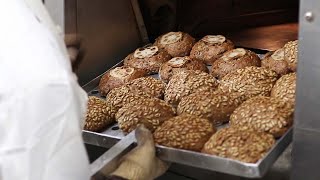 The most popular bakery in Japan, making 400 varieties of bread [Zopf] ASMR