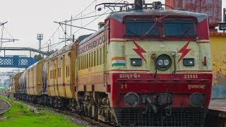 ⚡WAP 1 Loco Engine Spotted⚡ - The Rare \u0026 Legendary WAP 1 Electric Engine in Villupuram Station