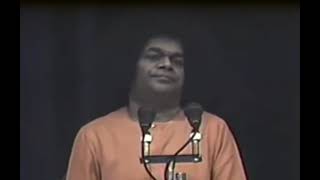 Swami's Discourse on accepting gift from others?