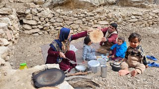 Bread, Stone, and Love: How Do Nomads Build Homes in Nature?