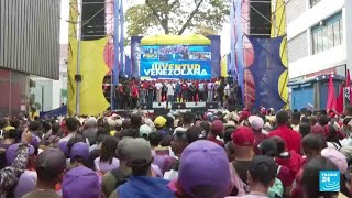 Jóvenes conmemoraron Día de la juventud con marchas oficialistas y protestas de grupos estudiantiles