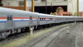 Amtrak P080 departing Salisbury, NC (HO scale)