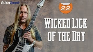 #22 Wicked Lick of the Day - Paul Gilbert Inspired | Steve Stine