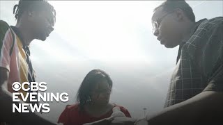 Buffalo community gathers to mourn after mass shooting