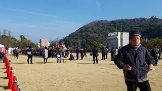 松山市消防出初式①　入場行進　国旗・市旗掲揚　人員報告　市長式辞