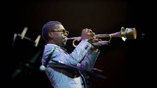 Soppin the biscuit ... Roy Hargrove