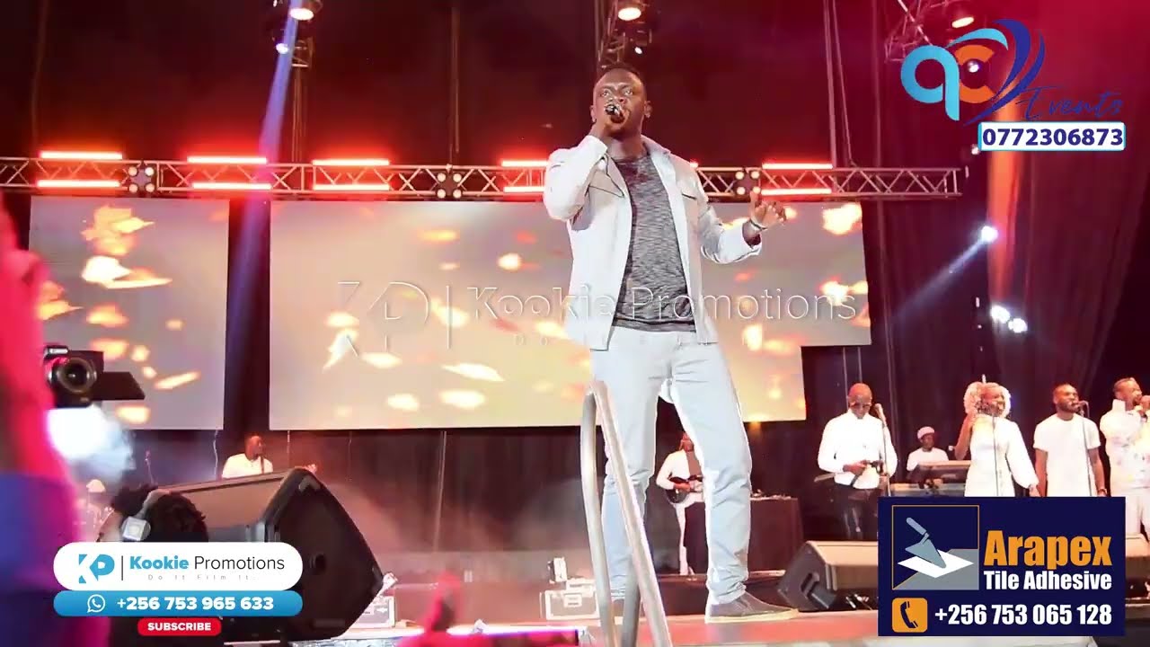 Pr Wilson Bugembe Performs At Levixone's Mbeera Concert At Kololo - YouTube