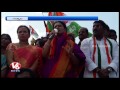 mla dk aruna recieves grand welcome demands district status to gadwal v6 news