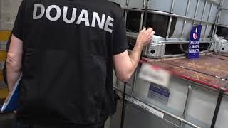 Saisie de près de 13 tonnes de précurseur de GHB par les douaniers de Roissy