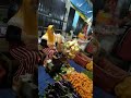 belanja sayur di pasar