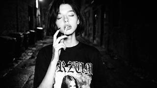 Anne Bloom - This Is Crazy // Darkwave, Post Punk