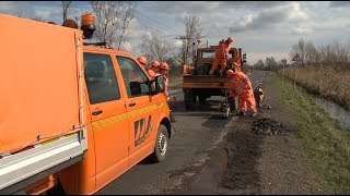 Javítják az útburkolatot - Kölcsey Televízió