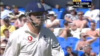 The Umpire is blind - You wont believe an umpire can be so stupid, Must watch