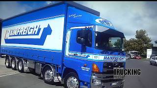 Hino 700 10x4 FY3248 | Truck Test | It works on paper