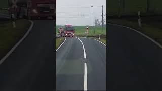 Bahnübergang Zugunglück mit einem LKW