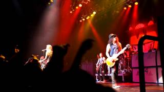 Slash Ft. Myles Kennedy And The Conspirators - Welcome To The Jungle