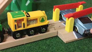 Brio Toy Train, Building Blocks for Kids, Vehicles, Boat ,Cars, For Children,Railroad Crossing,