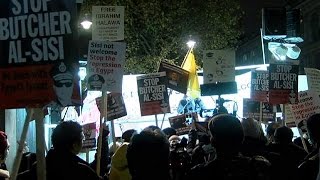 احتجاجات ضد زيارة السيسي إلى بريطانيا