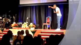 Funnybone @crack ya ribs London 2012 by Julius agwu Pt2