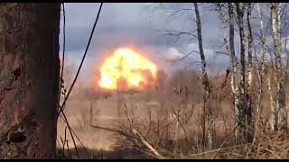 Взрыв БК русского танка. Наши подорвали танк! Война в Украине