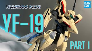 VF-19 | Bandai HG 1/100 scale - Part 1 : Unboxing + Straight Build