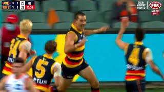 R16: Tex equals Crows all-time goalkicking record