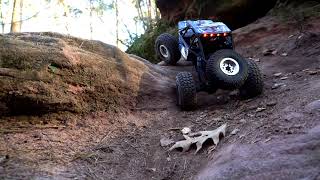 Axial RR10 Bomber 2.0 Extreme Crawl