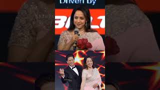 Hema Malini Feels Proud and Happy on Shah Rukh Khan ❤️ | #shahrukhkhan #srk #shorts #youtubeshorts