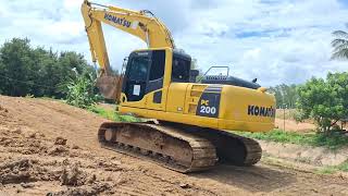 รีวิว komatsu pc200-8mo ระบบเต็ม พร้อมลุย ยังไม่มีคู่ครอง excavator