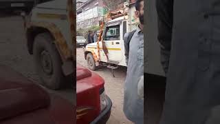 مہور میں ایجنٹ پرسنل گاڑیوں کو سواری بھرکر پیسہ وصول کرتے ہیں ویڈیو کو ضرور شئیر کریں