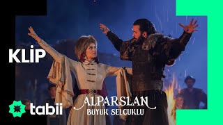 Akça Hatun ve Alparslan'dan Zeybek! | Alparslan: Büyük Selçuklu 5. Bölüm