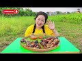 eating snail crab cockle oyster with chilli sauce...ញុំាខ្យង ក្តាម ងាវ អយស្ទេី ជាមួយទឹកត្រីកោះកុង