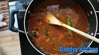 Karaikudi Fish kuzhambu|Fish kulambu|Fish curry|காரைக்குடி மீன் குழம்பு||Daddyy Kitchen