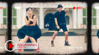 Irma Darmawangsa Feat Dwi Andhika - Tahu Tempe (Official Music Video NAGASWARA) #music Irma Darmawangsa Feat Dwi Andhika - Tahu Tempe (Official Music Video NAGASWARA) #music