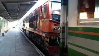 rapid train no.135 alsthom 4125 sisaket railway station (11/12/2021)