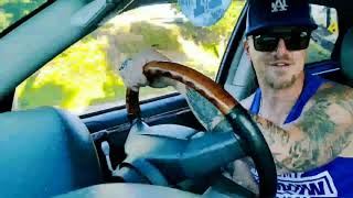 HARLEY Touring ROAD STREET GLIDE Thumb Control Aftermarket Stereo 18 speaker 4 amp install (part1)