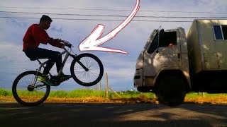 TREINEI GRAU DE BIKE EM UMA AVENIDA E QUASE DEU RUIM!