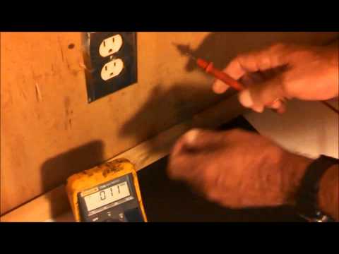 Using a multimeter to check an ac wall outlet Using a multimeter to check an ac wall outlet