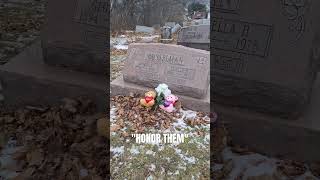 HONOR!! #rip #veteran #honor #grave #cemetery